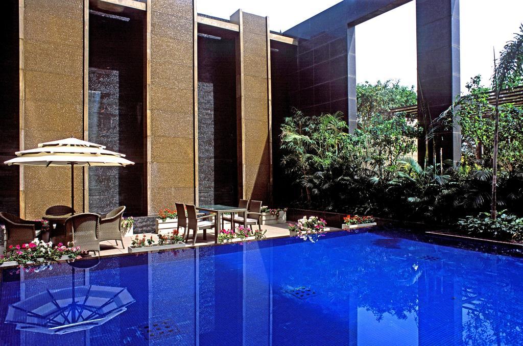 فندق Radisson نويدا المظهر الخارجي الصورة