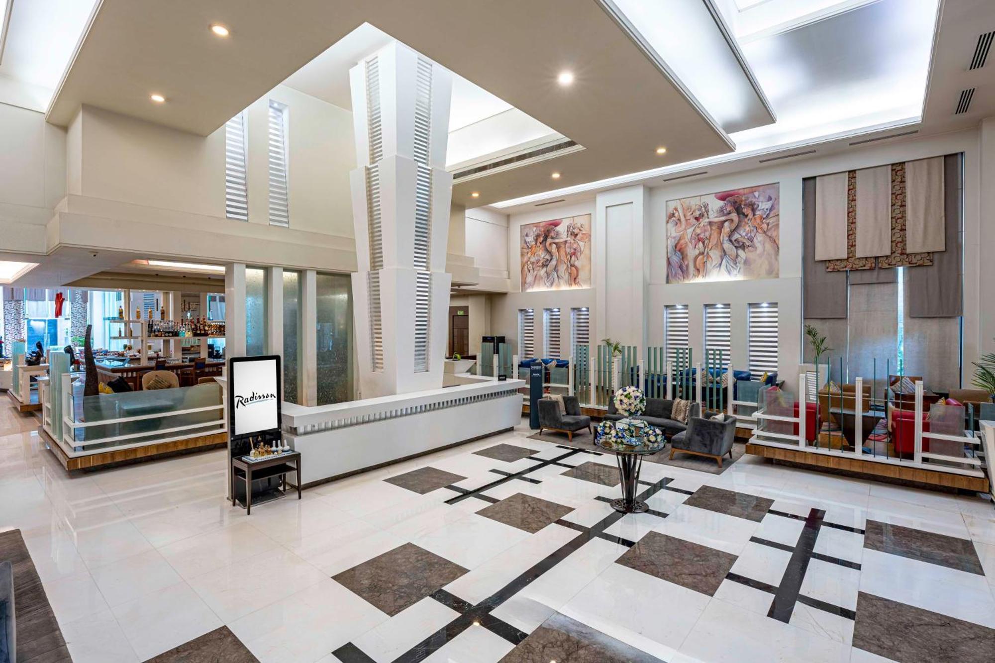 فندق Radisson نويدا المظهر الخارجي الصورة
